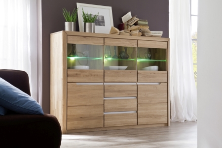 Nbytek do obvacho pokoje FIRENZE_ highboard 40 52 12 48 _ rozmry /v/h_ 180/134/41 cm_ LED osvtlen jako voliteln psluenstv_ foto s dekorac_ obr. 9